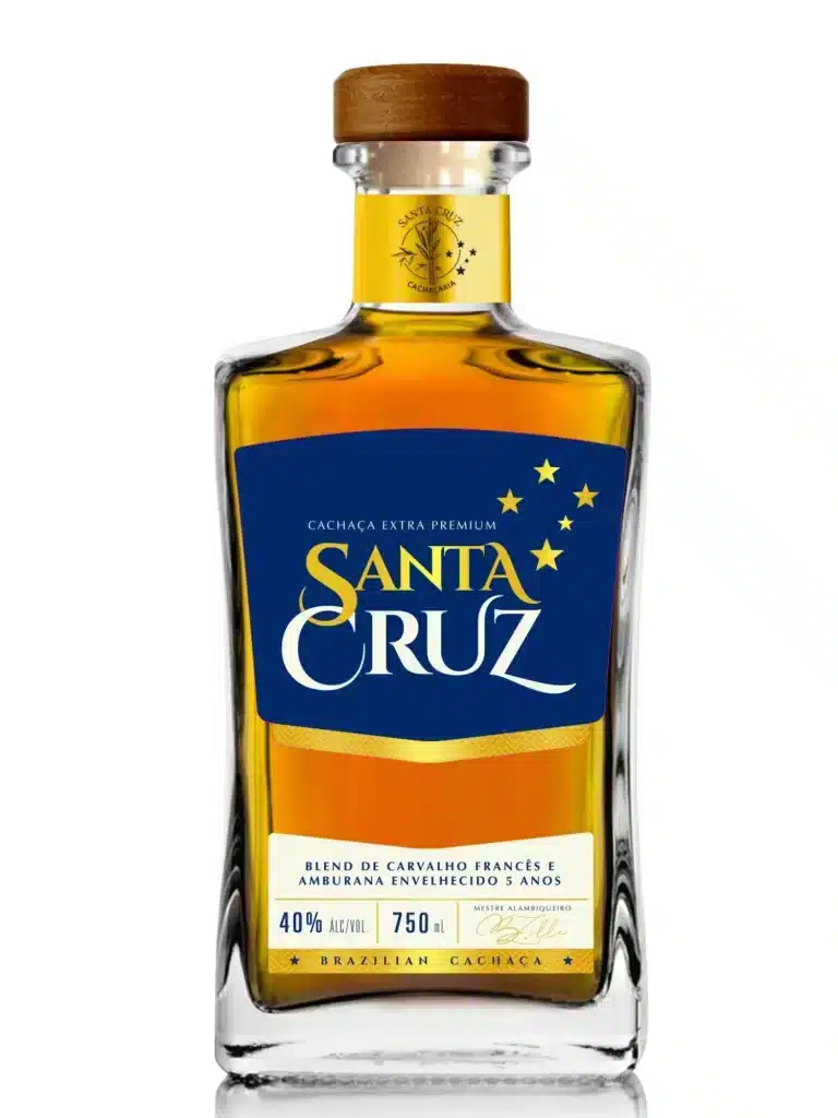 garrafa da cachaça Santa Cruz Premium