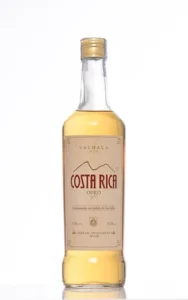 garrafa cachaça Costa Rica Carvalho