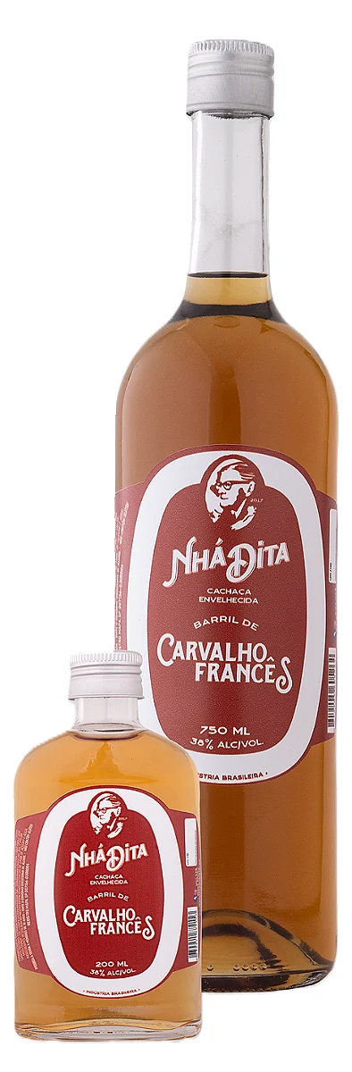 Garrafa da cachaça Nhá Dita Envelhecida em Carvalho Francês 750 ml